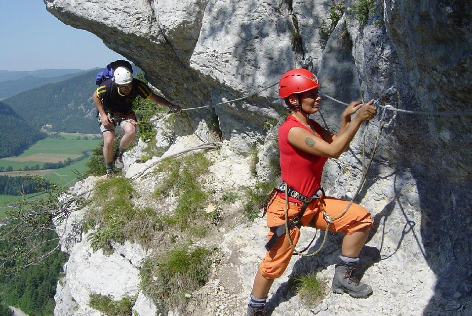 Via ferrata creux du van outlet